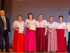 Краснопахорцев пригласили на отчетный концерт коллектива «Завалинка». Фото предоставила руководитель Дома культуры «Солнечный» Екатерина Бултыгина