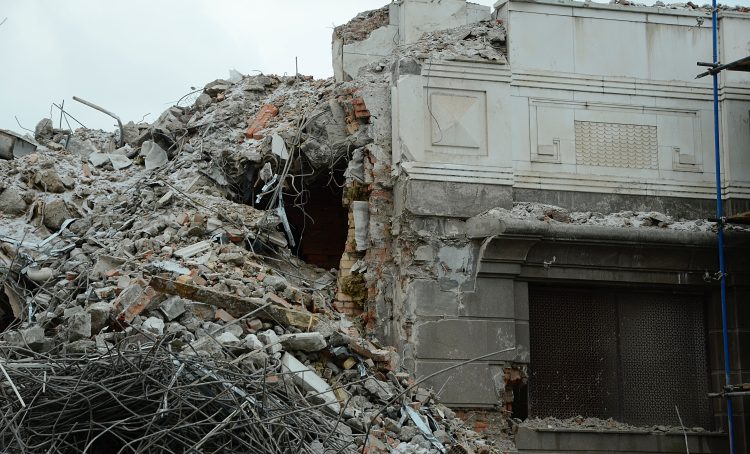 Демонтаж незаконных объектов прошел в Краснопахорском районе.Фото: Анна Быкова, «Вечерняя Москва»
