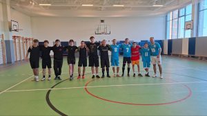 Товарищеский матч между педагогами и учениками прошел в школе №2075. Фото: официальная страница школы №2075 в социальных сетях