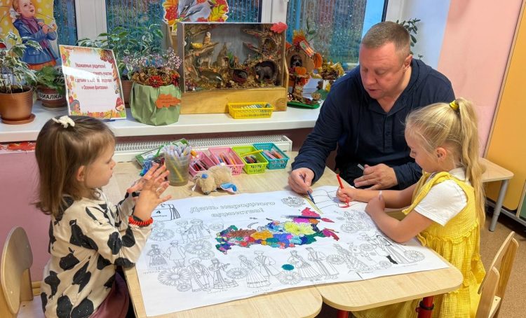 Праздничное мероприятие состоялось в дошкольном отделении школы №2075. Фото: официальная страница школы №2075 в социальных сетях