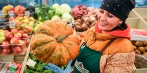 Наталья рассматривает свою деятельность как проявление истинного патриотизма. Фото: пресс-служба Департамента торговли и услуг города Москвы