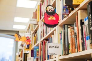 Литературный час «Поэзия доброты» пройдет в библиотеке Дома культуры «Михайловское». Фото: Ксения Догонашева, «Вечерняя Москва»